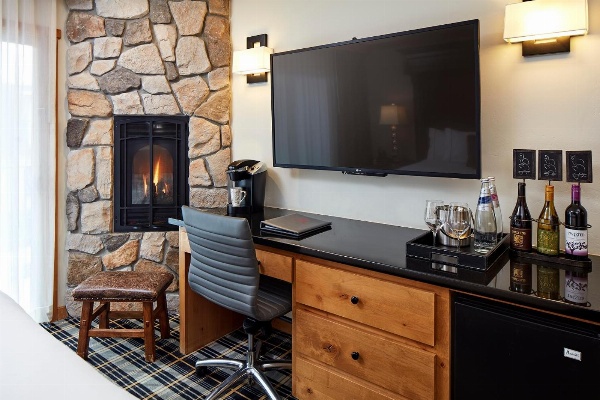 The Landing Resort and Spa Main image